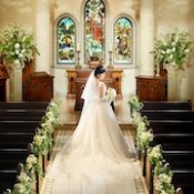 【チャペル重視の方へ】天井高10m白亜のチャペル×感動挙式体験×憧れドレス×試食