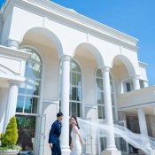 \駅チカ5分×1棟貸切邸宅ウェディング/和牛試食×緑と光のチャペル体験