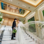 連休今なら【100万円優待】3.6万円試食×4万円ギフト★人気ドレス見学