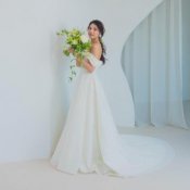 *毎月限定5組*選べるドレス試着会×パーソナルカラー診断体験会