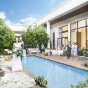 ハナユメ限定【貸切リゾートW体験】豪華特典*和牛試食×プール付ガーデン演出