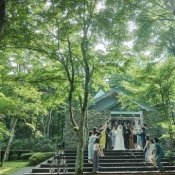 年1限定【信州牛コース試食】緑に包まれた独立型チャペル演出&全館体験×交通費優待