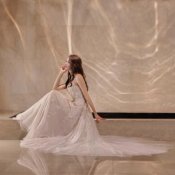 【衣装重視の方必見!】トレンドドレス試着×洗練会場見学ツアー♪