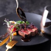 \伝統の味を体験*黒毛和牛試食/魅力紹介×最大150万円特典付