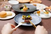 【日曜BIG★185万優待】フルコース食べ比べ×2万ギフト