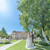 【予約数NO.1】新作ドレス見学×とろける和牛フィレ試食×豪華18大特典★