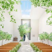 最大160万特典プレゼント♪自然光×緑×水溢れるチャペル×貸切ガーデンの詳細を見る