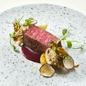 【お料理重視の方必見】シェフ厳選の特選牛試食会×貸切ガーデン