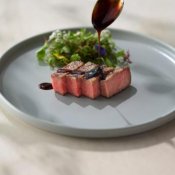 【料理重視必見】オマール×フォアグラ×甘鯛贅沢食べ比べフェアの詳細を見る