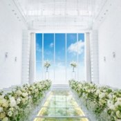 残▲≪カタログギフト3万&170万優待≫天空チャペル×豪華試食*宿泊特典付