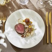 年末限定【絶品フレンチ試食】緑溢れる貸切邸宅&ガーデン体験×料理ランクUP特典付