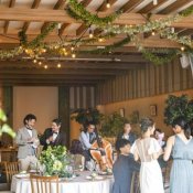 《グランピングWDも人気》開放感◎ガーデン付パーティー会場見学×見積比較