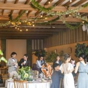 《グランピングWDも人気》開放感◎ガーデン付パーティー会場見学×見積比較
