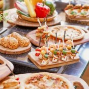 【花嫁ALL体験◆10万ギフト】厳選牛試食×チャペル体験×ドレス試着