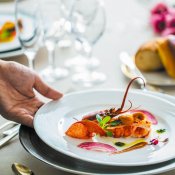 1軒目来館特典1万円×豪華3万試食×ご家族全員分のご宿泊特典