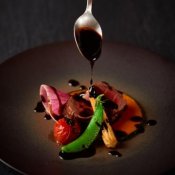 《8月限定BIG》国産牛など贅沢スペシャリテを食べ比べ★豪華特典の詳細を見る