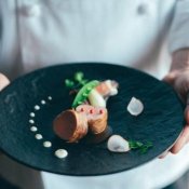 残2＼当館１番人気＆最大105万円相当ご優待／絶品試食×憧れ挙式体験