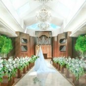 リニューアル記念*150万優待《緑の邸宅&光の大聖堂》コース試食＆ドレス試着の詳細を見る