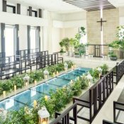 【水×光】選べる2つのチャペルで感動体験×ドレス見学で結婚式まるごと相談