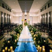 【水×光】選べる2つのチャペルで感動体験×ドレス見学で結婚式まるごと相談