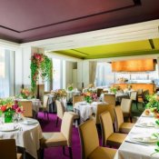 【ゲストと近い距離感で寛ぎたい方へ】贅沢コース試食×絶景体験