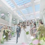 月1BIG《1万GIFT★豪華22大》煌めく感動挙式×全天候型Wedding♪の詳細を見る