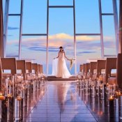 GWプレミア★絶景チャペル×一軒家貸切演出体験！和牛コース贅沢試食の詳細を見る