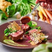 限定2組【料理重視◎厳選牛*伊勢海老4万試食】150万優待*新大阪すぐ