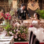 【憧れ花嫁体験★】初めて見学◎英国の古城を独占◆A5牛贅沢試食の詳細を見る