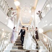 残席▲＼主役級の花嫁体験／純白チャペル×大階段×牛フィレ試食付きの詳細を見る
