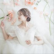 話題の韓国ドレス入荷☆相談会だけど\ドレス試着できます/試食付き