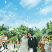【水曜BIG】豪華コース試食付★天空ガーデン演出体験♪圧巻チャペル×ドレス優待