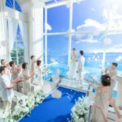 【9月BIG】水の祭壇チャペル＼挙式料100％優待＆アマギフ付き／オンライン相談