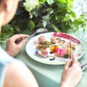 <沖縄開催>豪華試食付き＊人気の北谷で白亜のゲストハウス貸切W