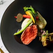 《料理グレードUP特典付き》全館見学×森のガーデン挙式×デザート試食