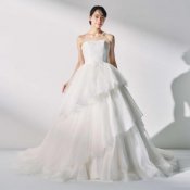 ☆横浜店【憧れの1着に出会える!?】ドレス試着付きリゾートウエディング相談会