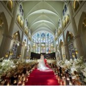 GW特典付！ハナユメ限定《AM来館*挙式無料》記憶残る大聖堂と美食！和牛4万試食の詳細を見る