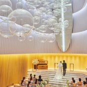 チャペル重視のカップル必見【圧巻スケールの大聖堂で感動挙式】横浜の美景＆贅沢試食