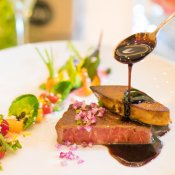 【料理重視の方】国産牛フィレ&特製デザートSPコース美食体験