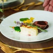 【お料理ランクUP特典】三ツ星シェフ監修★国産牛&オマール試食