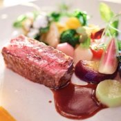 【★お盆限定★】挙式料無料◎海見え会場×ドレス見学×厳選和牛