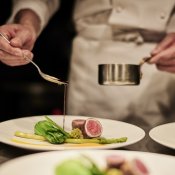 残1【料理満足度◎】大聖堂チャペル×牛フィレ肉《無料》試食会