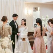 限定2組★新作ドレス試着＆おもてなしミシュラン4万試食体験の詳細を見る