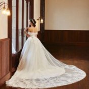 【花嫁まるごと体験】ドレス試着×純白チャペル入場×2万ギフト贈呈