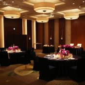 【少人数婚礼をご検討の方へ】～ワンフロア貸切＆お料理重視のウェディング～