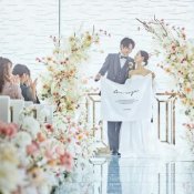 月イチ限定*アマギフ1万★憧れ大階段×演出＆光のチャペル体験♪の詳細を見る