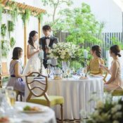 限定2組【平日見学がオトク!】飛騨牛試食×ドレス20万円優待フェア♪