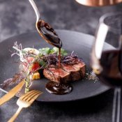 【料理重視&ゲスト目線で会場見学】黒毛和牛×オマール絶品4万試食*プライベートW