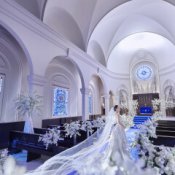 ＼水曜限定！全館貸切♪会場見学×ドレス見学*／最大150万円優待*＝ドレス2着