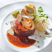 《料理重視★4万美食体験》駅直結*大聖堂×150万優待&アマギフ1.5万